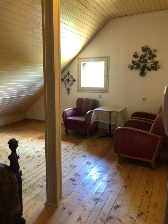 Ferienwohnung R&B Vendeghaz Balatonakarattya Exterior foto